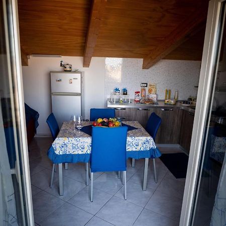 Ferienwohnung Casa Teresa Nel Centro Di Vietri Exterior foto